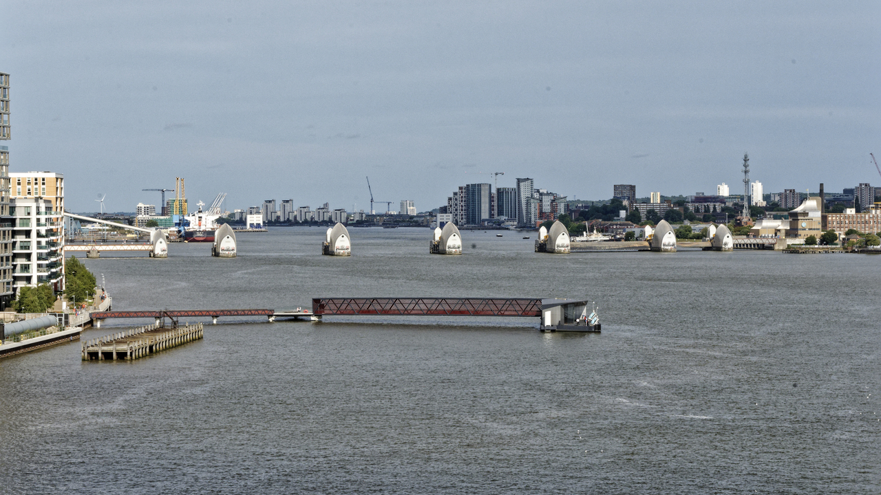 20230723 990000 Departing London•River Thames•05
